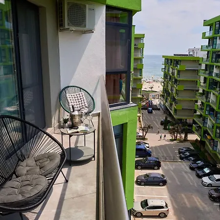 Apartamento Onix & Pool 120 Năvodari