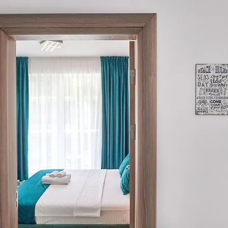 Onix & Pool 120 Apartamento Năvodari