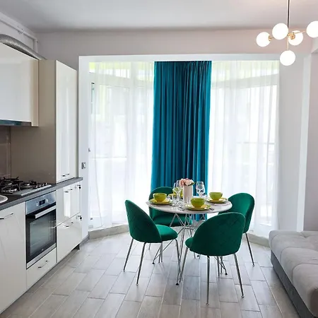 Onix & Pool 120 Apartamento Năvodari